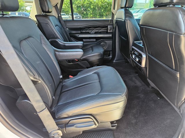Used 2019 Ford Expedition Platinum AWD/4WD image 22