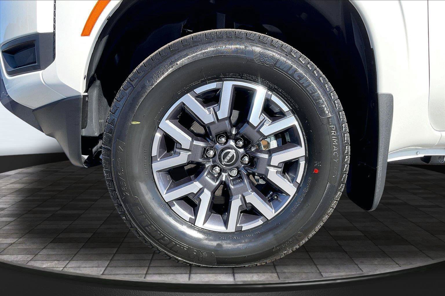 New 2027 Nissan Frontier SV AWD/4WD image 12