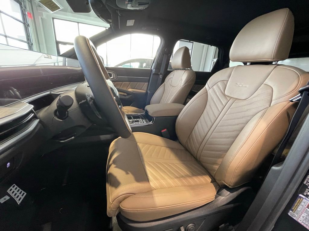 New 2026 Kia Sorento SX Prestige w/ Olive Brown Leather Package image 19