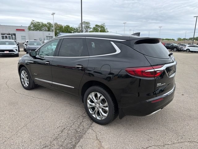 Used 2021 Buick Enclave Avenir w/ Avenir Technology Package FWD image 8