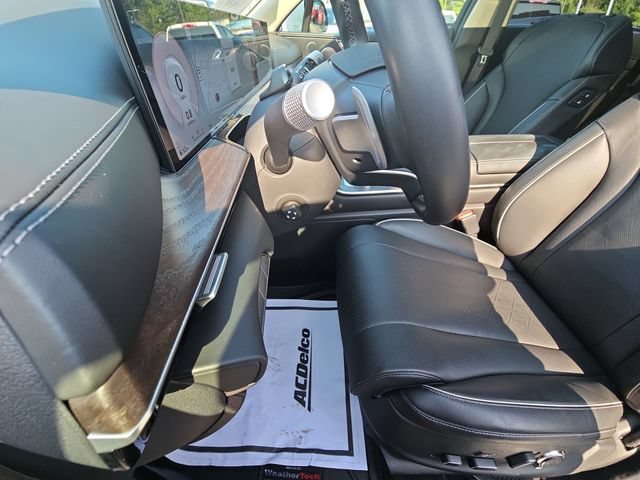 Used 2025 Genesis GV80 2.5T Prestige AWD/4WD image 11