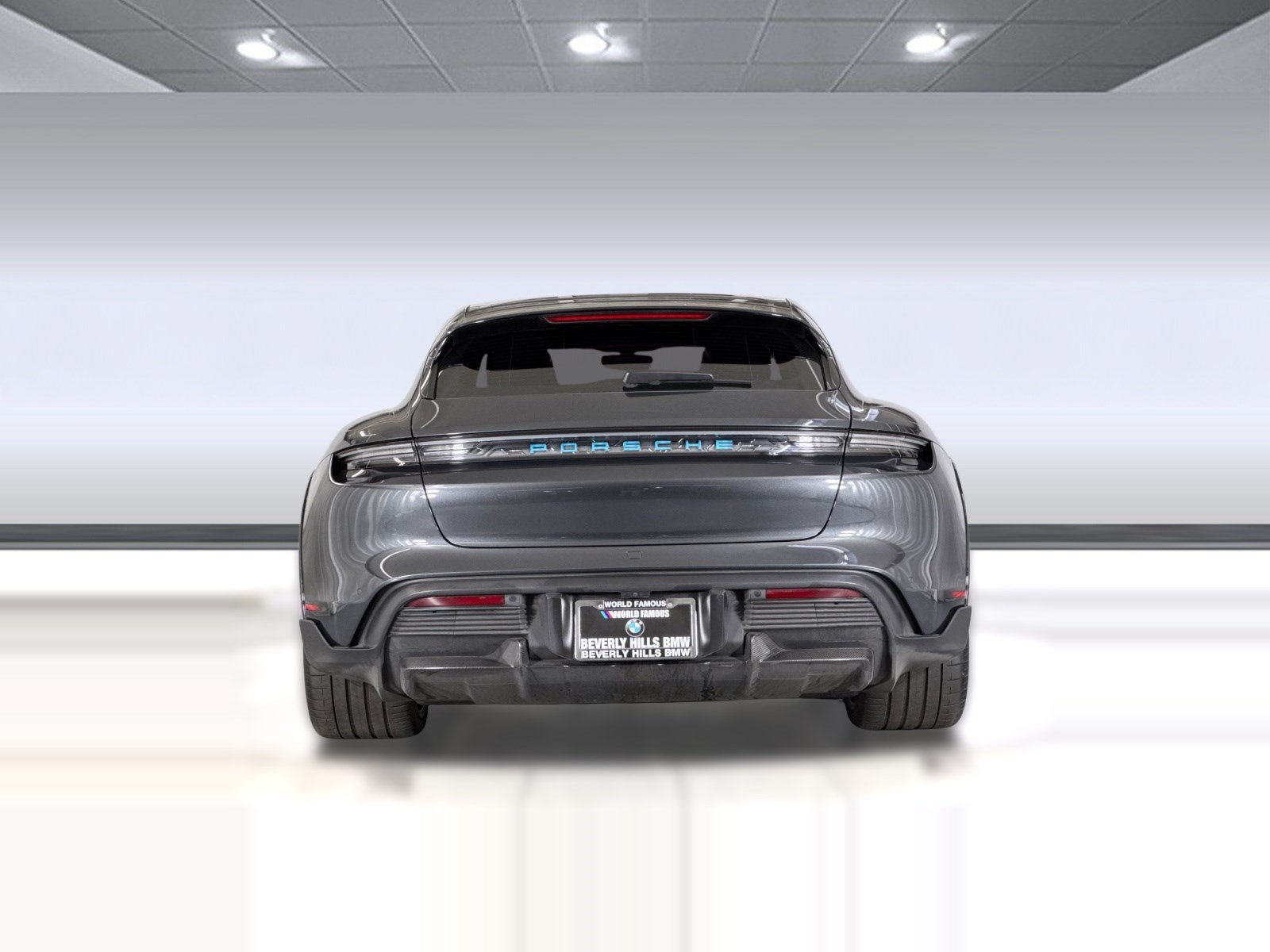 Used 2022 Porsche Taycan Turbo S AWD/4WD image 10