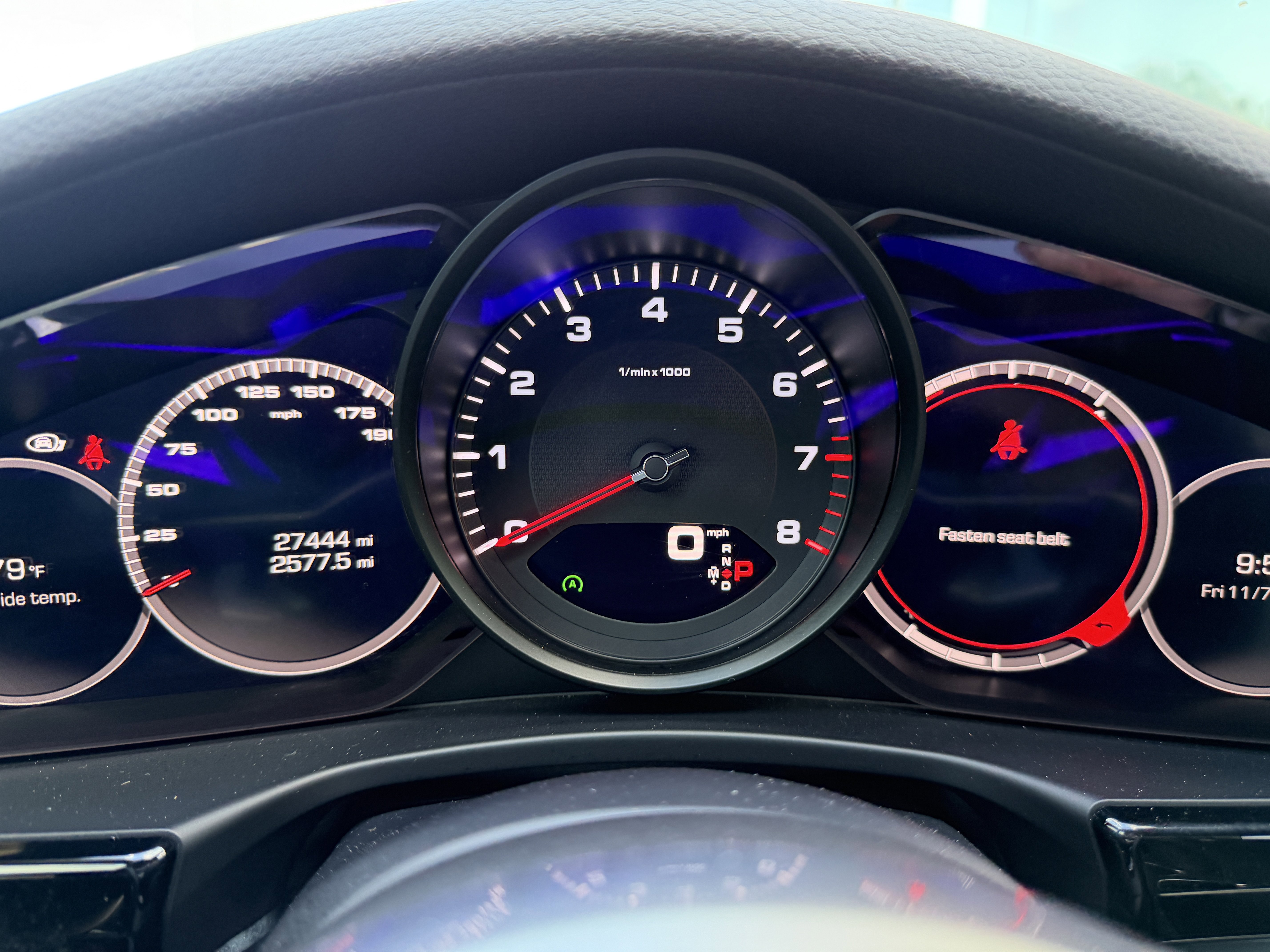 Certified 2020 Porsche Panamera image 39