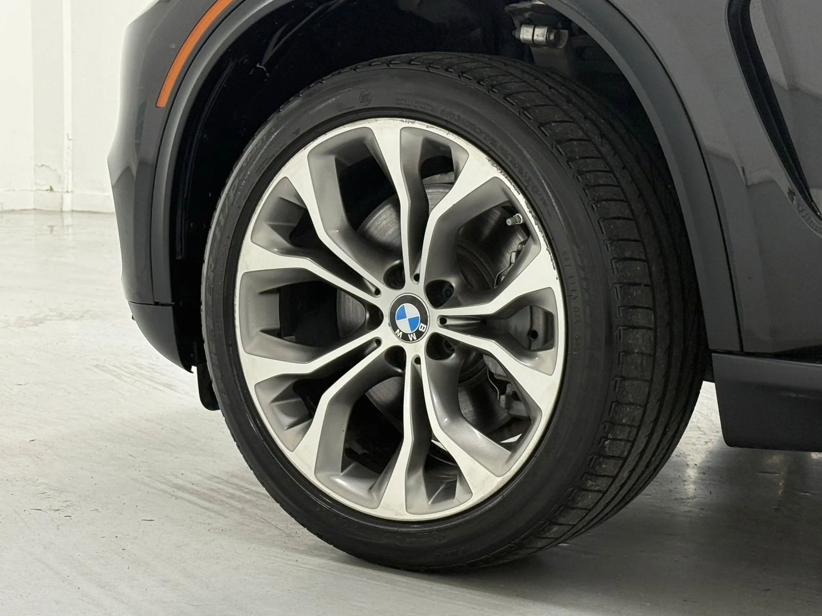 Used 2016 BMW X5 xDrive50i AWD/4WD image 48