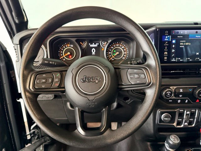 Certified 2025 Jeep Gladiator Sport AWD/4WD image 25