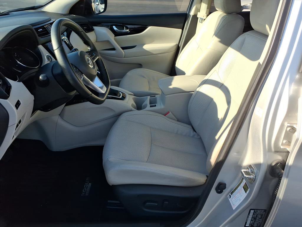 Used 2022 Nissan Rogue Sport SL image 13