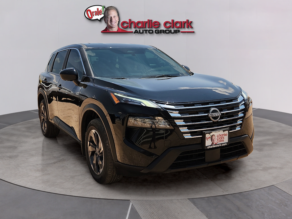 Used 2026 Nissan Rogue SV FWD image 7