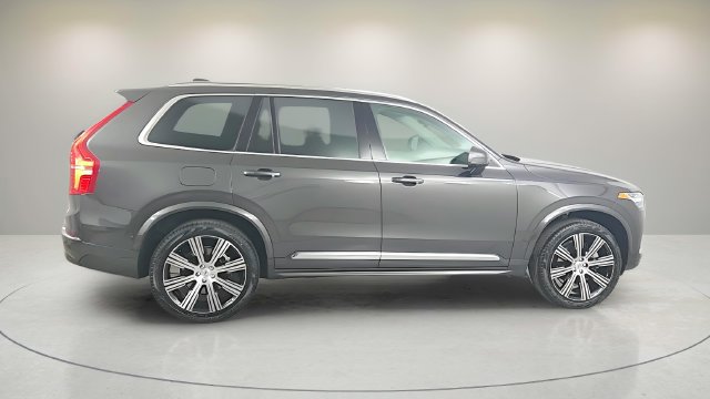 Used 2025 Volvo XC90 B6 Ultra w/ Protection Package Premier AWD/4WD image 8