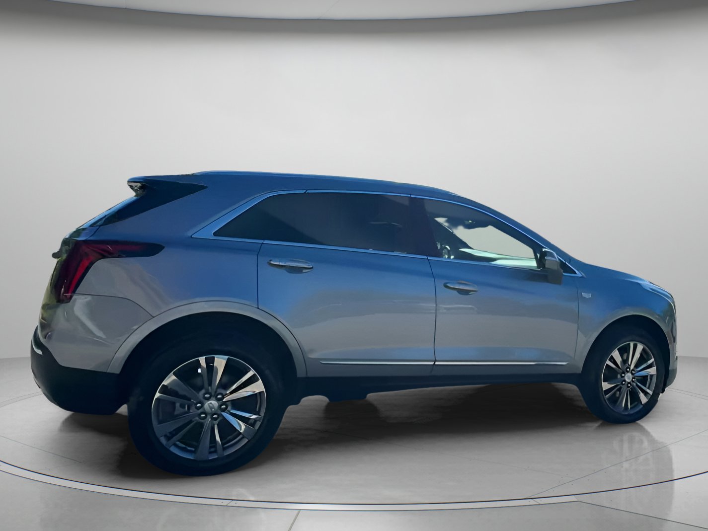 Used 2025 Cadillac XT5 Premium Luxury image 29