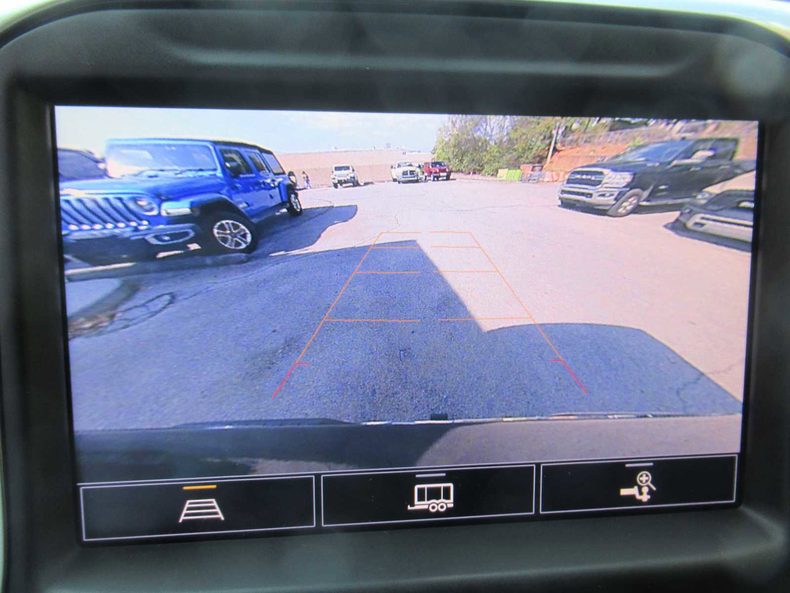 Used 2021 Chevrolet Silverado 1500 LTZ w/ LTZ Premium Package image 40