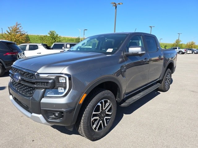 New 2025 Ford Ranger Lariat w/ FX4 Off-Road Package image 1