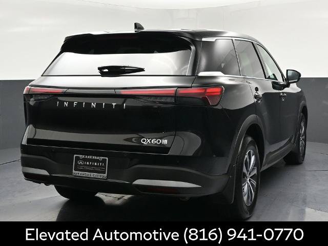 Certified 2026 INFINITI QX60 Pure w/ Cargo Package AWD/4WD image 4