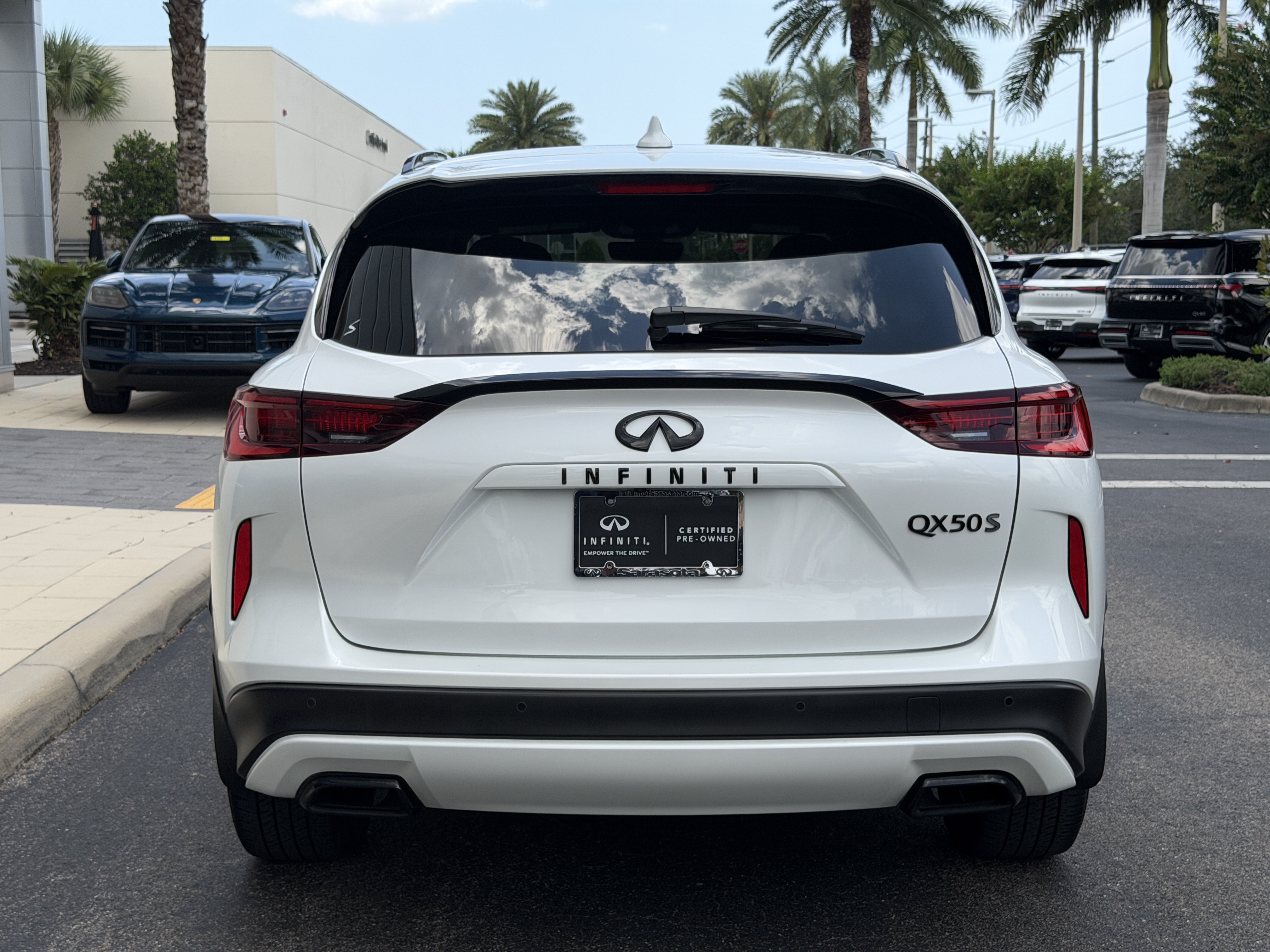 Certified 2023 INFINITI QX50 Sport FWD image 4