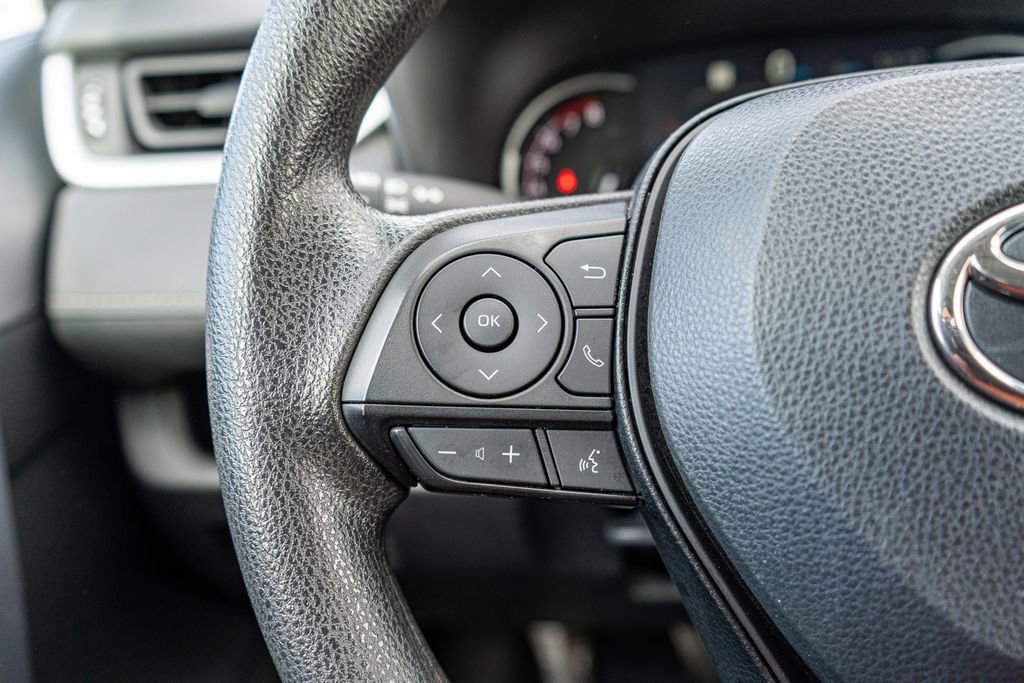 Used 2024 Toyota RAV4 LE image 26