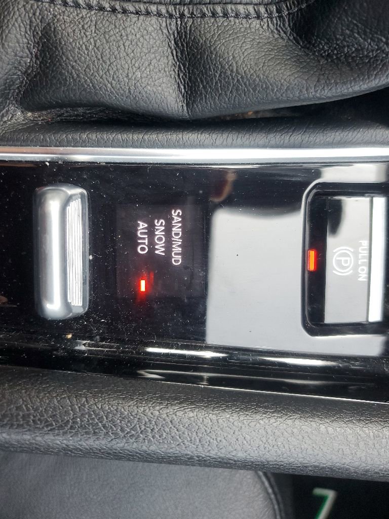 Used 2023 Jeep Compass Limited AWD/4WD image 25