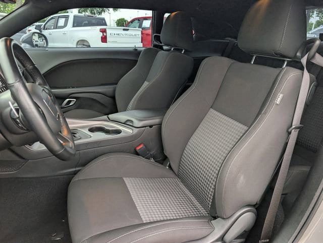Used 2023 Dodge Challenger R/T w/ T/A Package image 24