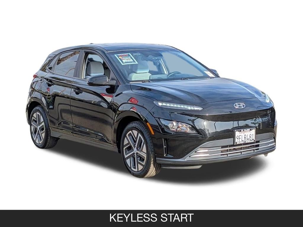 Used 2023 Hyundai Kona SEL FWD image 2
