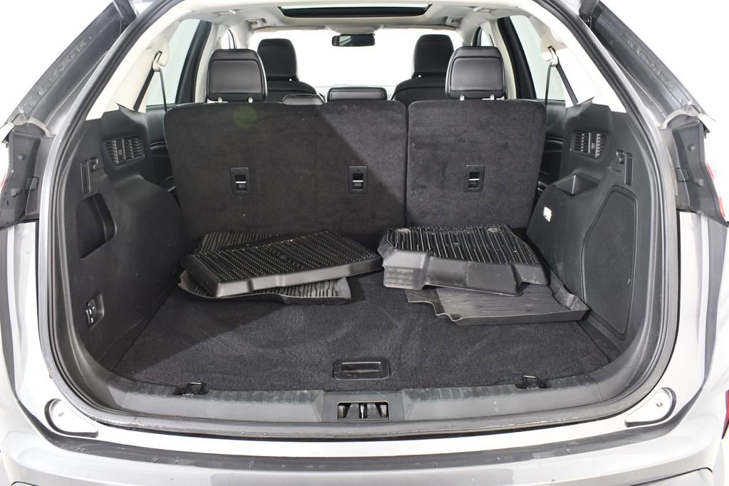 Used 2024 Ford Edge Titanium w/ Equipment Group 301A image 20
