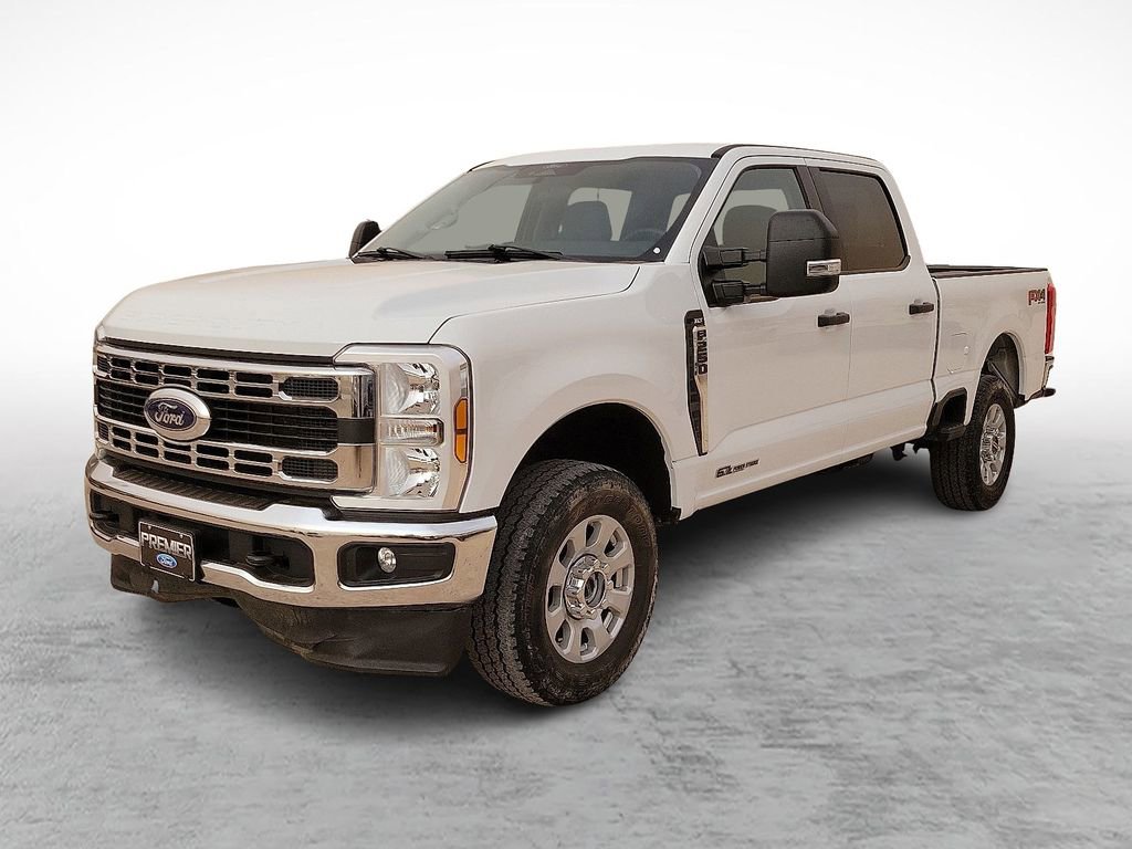 Used 2024 Ford F250 XLT w/ FX4 Off-Road Package image 5