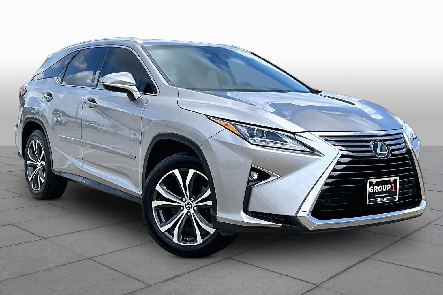 Used 2018 Lexus RX 350L FWD w/ Premium Package image 3