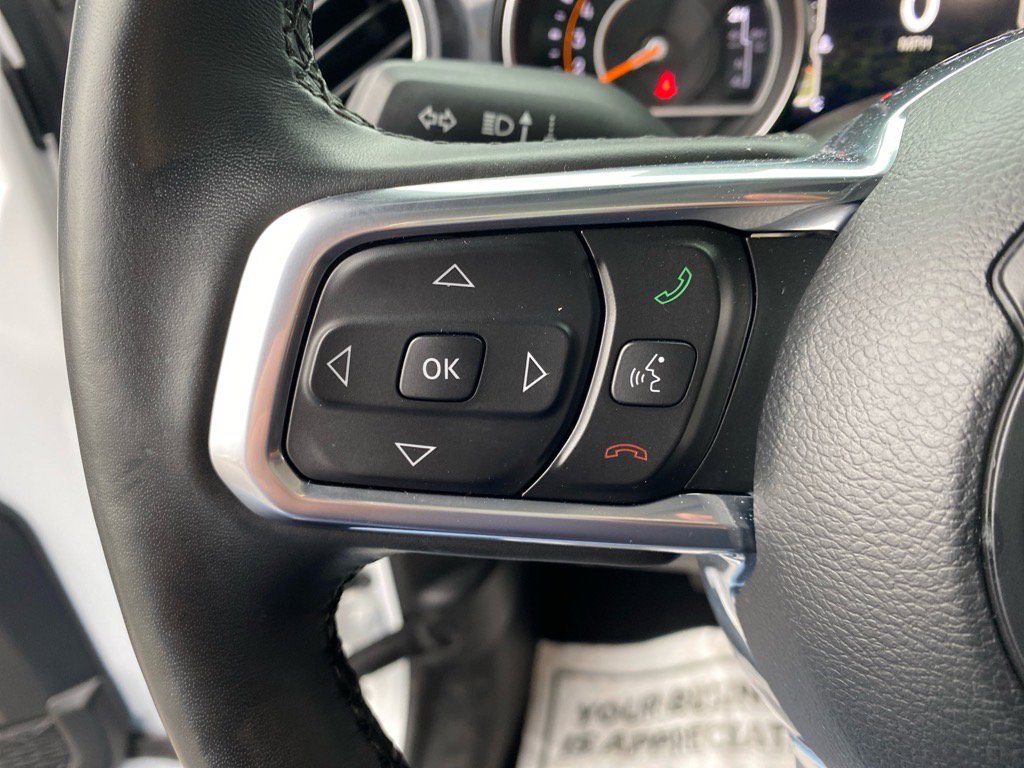 Used 2023 Jeep Wrangler Unlimited Sahara image 19