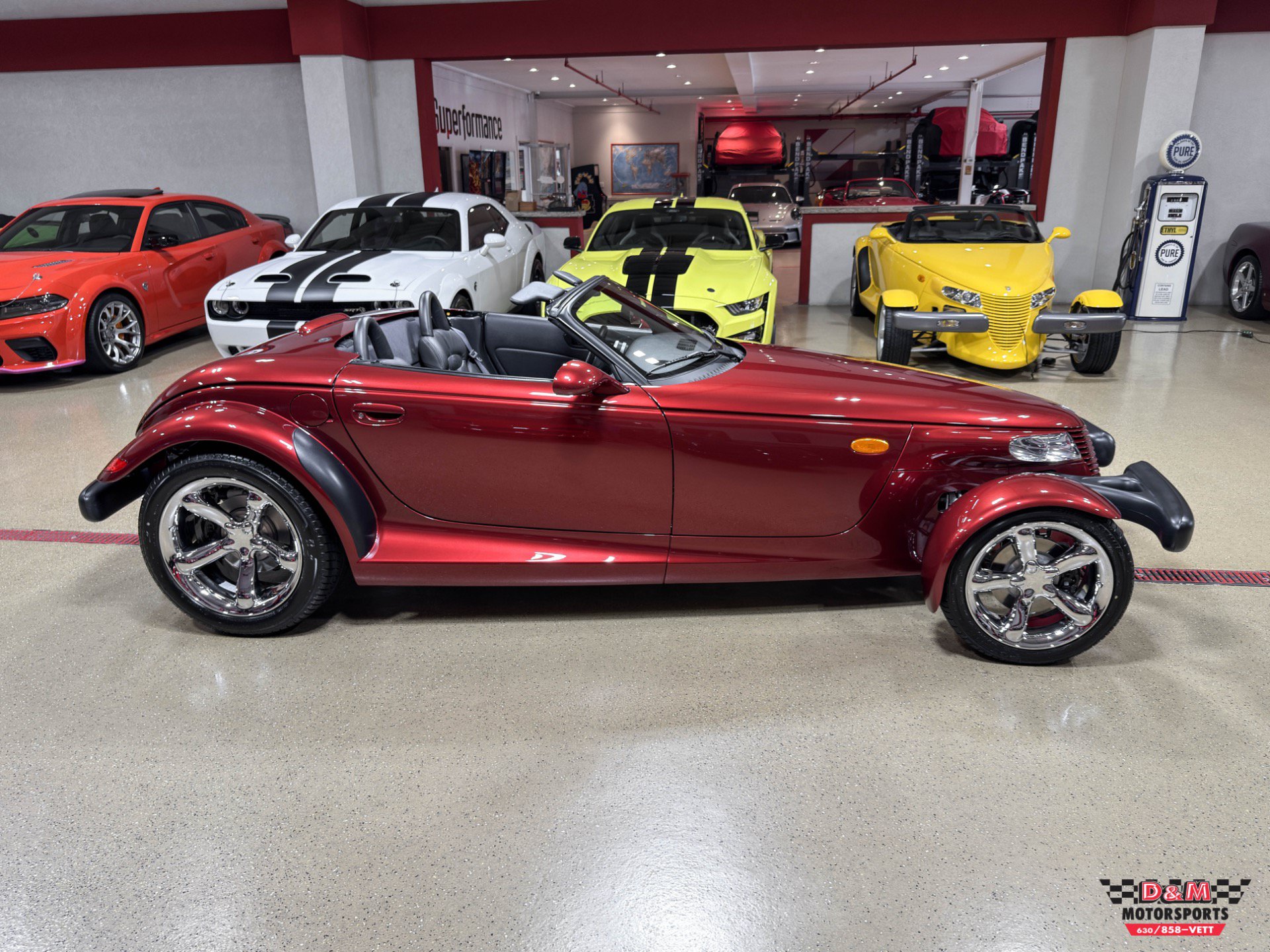 Used 2002 Chrysler Prowler RWD image 6