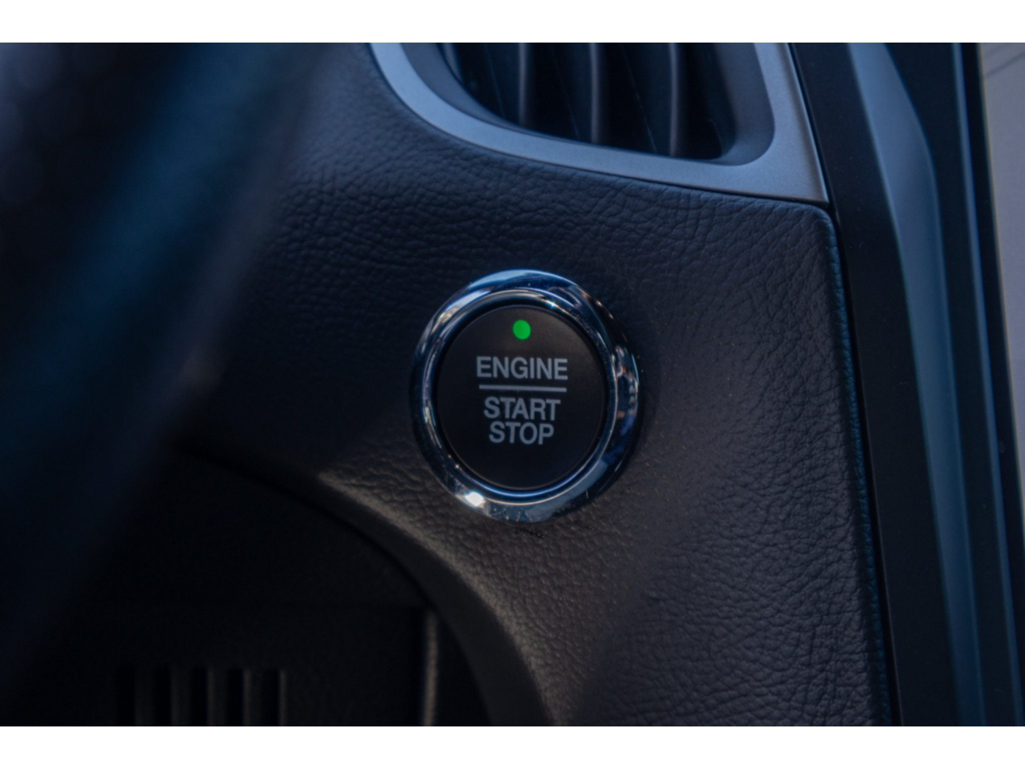 Used 2022 Ford Edge ST-Line AWD/4WD image 25