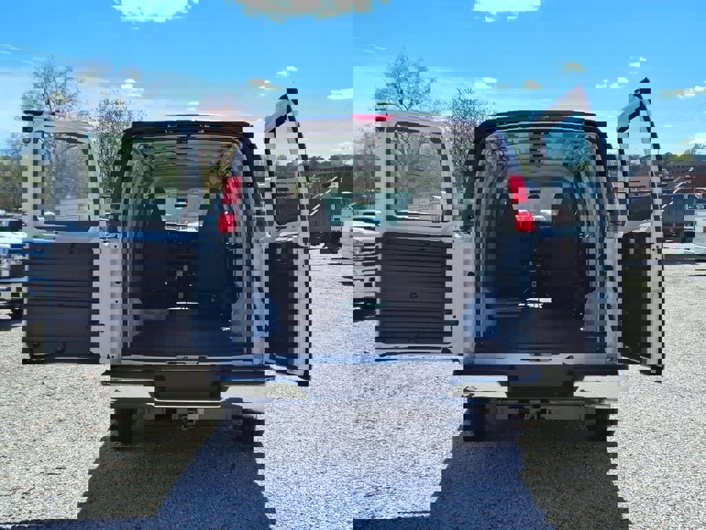 New 2026 Chevrolet Express 2500 w/ Driver Convenience Package RWD image 7