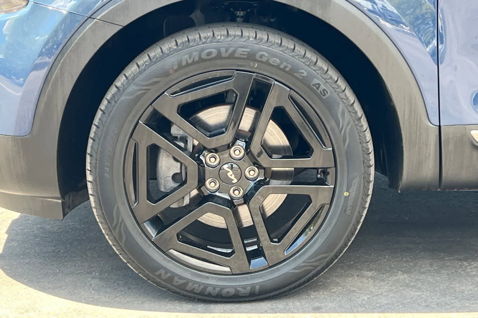 Used 2023 Kia Telluride SX X-Line AWD/4WD image 38