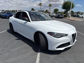 Used 2019 Alfa Romeo Giulia w/ Nero Edizione RWD image 3