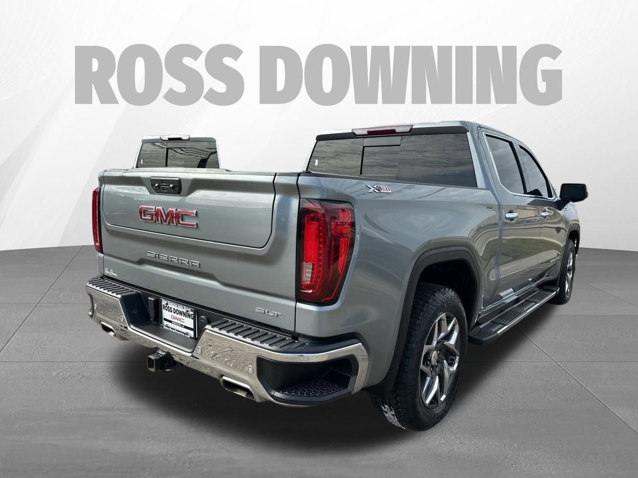 Certified 2023 GMC Sierra 1500 SLT w/ SLT Premium Plus Package image 4