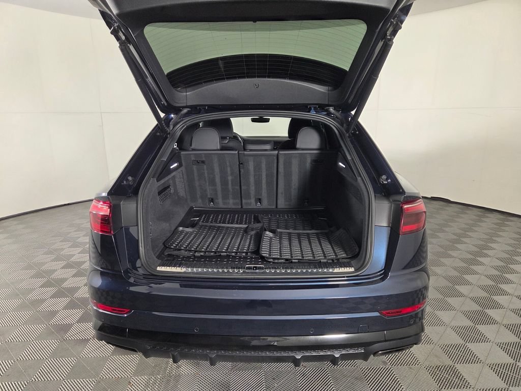 Used 2024 Audi Q8 Premium Plus AWD/4WD image 27