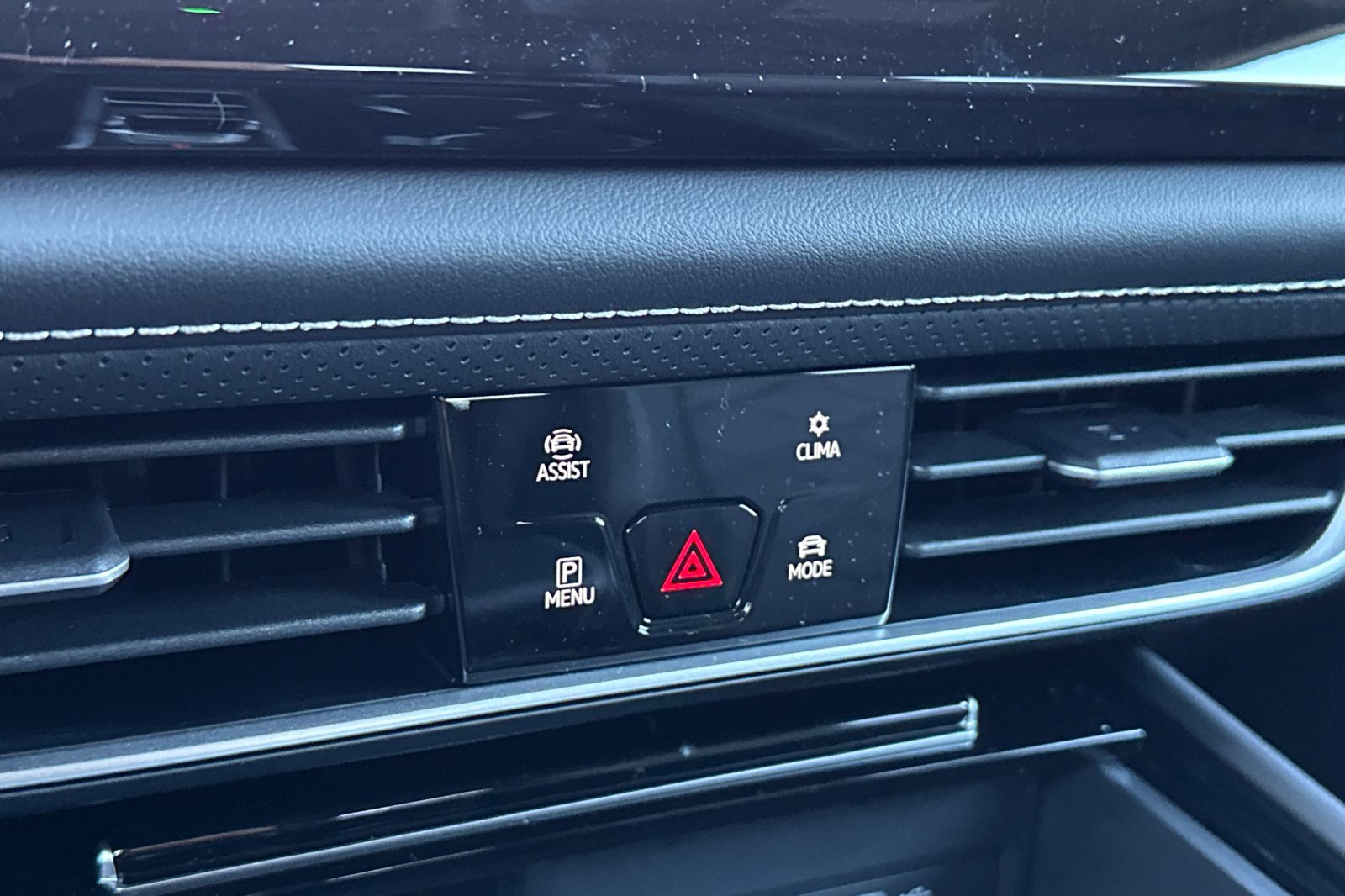 New 2026 Volkswagen Atlas SE AWD/4WD image 21