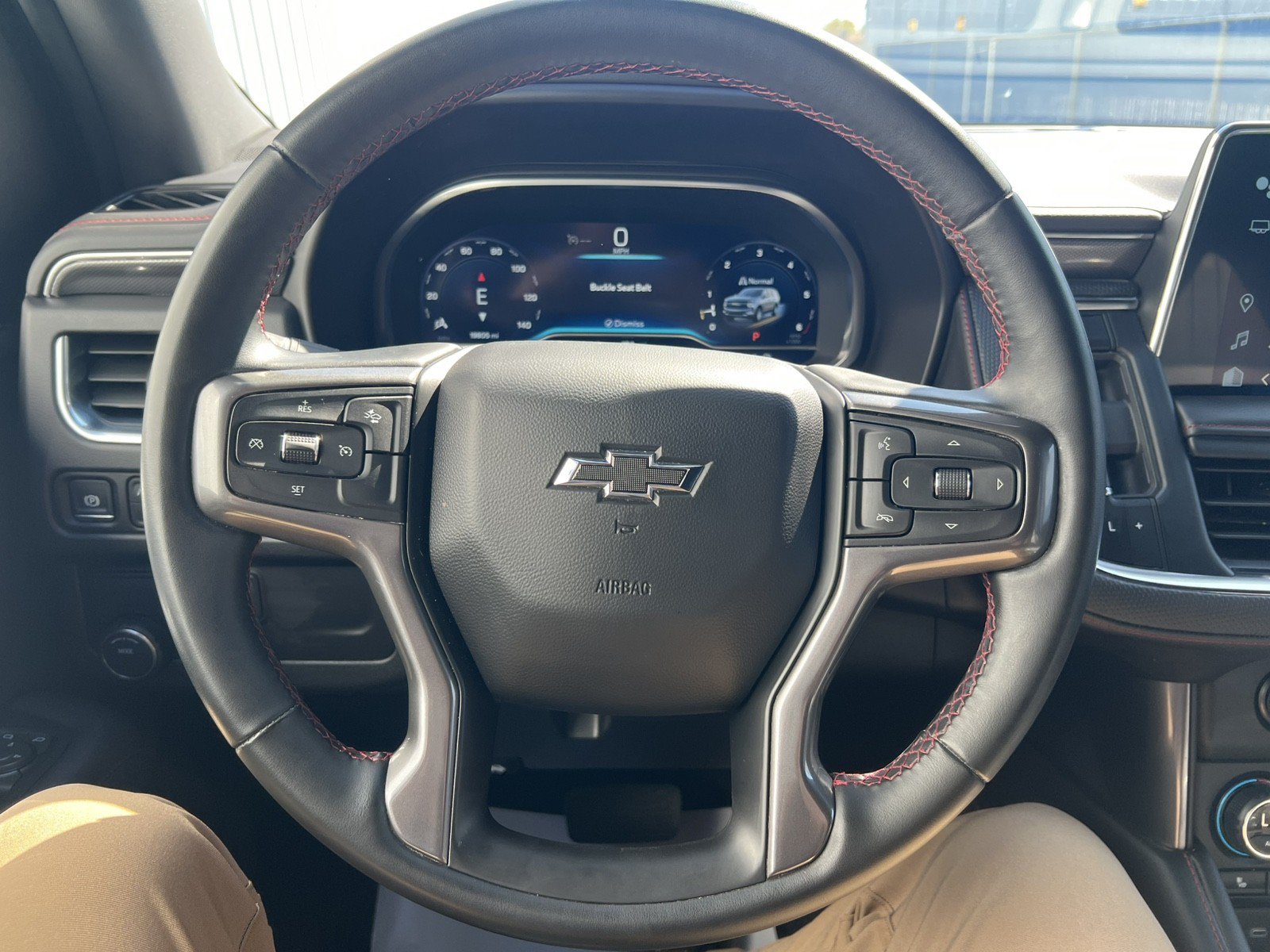 Used 2024 Chevrolet Suburban RST RWD image 26