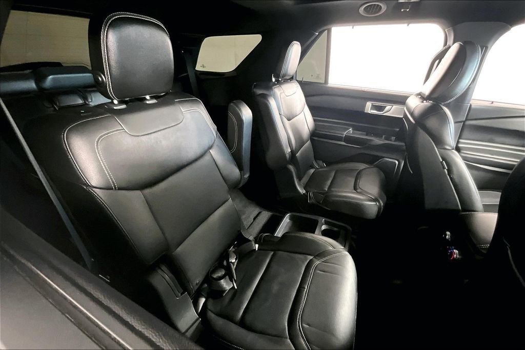 Used 2020 Ford Explorer ST w/ ST Street Pack image 27