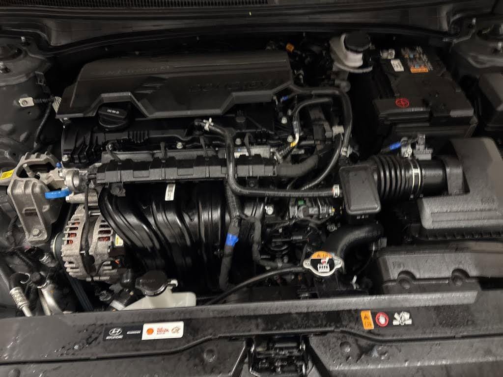 New 2026 Hyundai Elantra SE FWD image 20