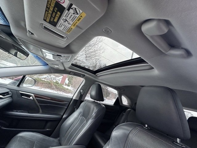 Used 2017 Lexus RX 350 350 w/ Premium Package image 13