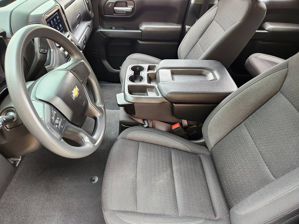 Used 2023 Chevrolet Silverado 1500 Custom AWD/4WD image 28