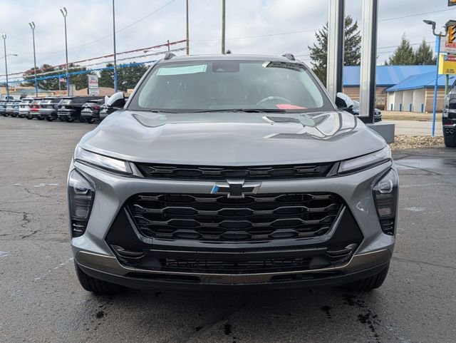 New 2026 Chevrolet Trax ACTIV w/ Sunroof Package video 2