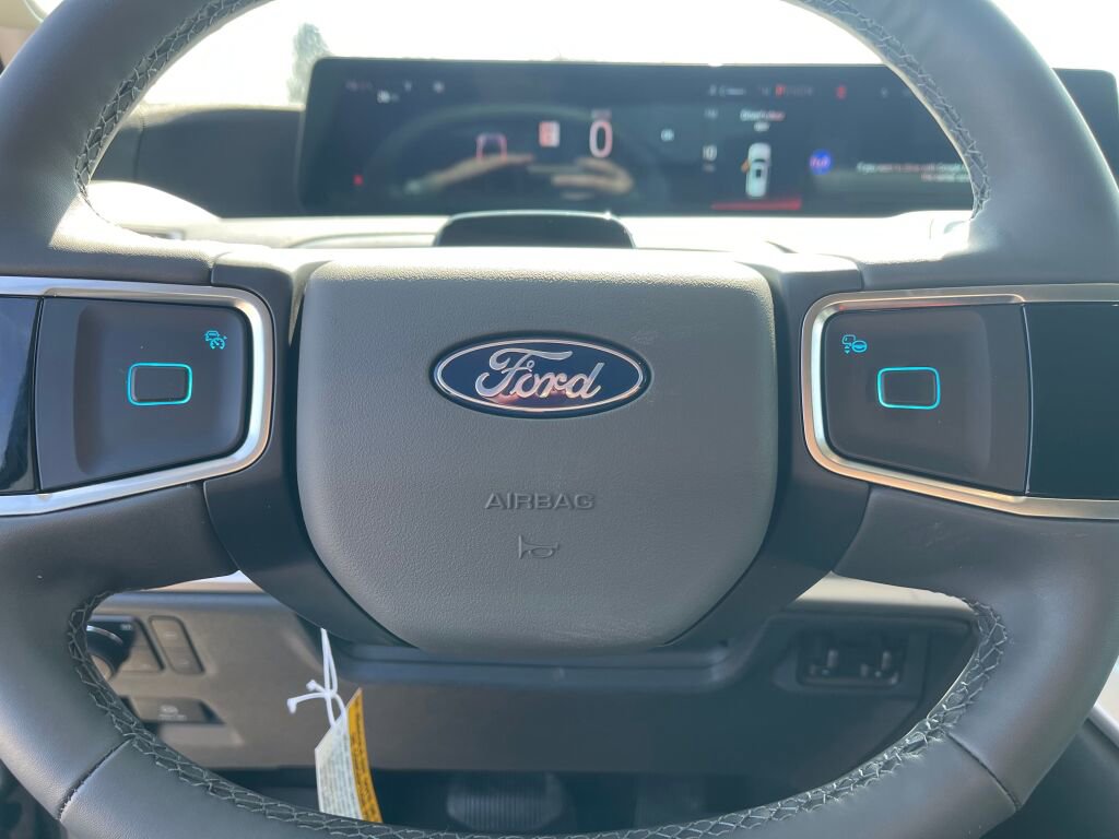 New 2026 Ford Expedition Max Active image 11