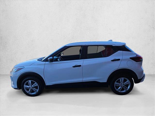 Used 2022 Nissan Kicks S image 8