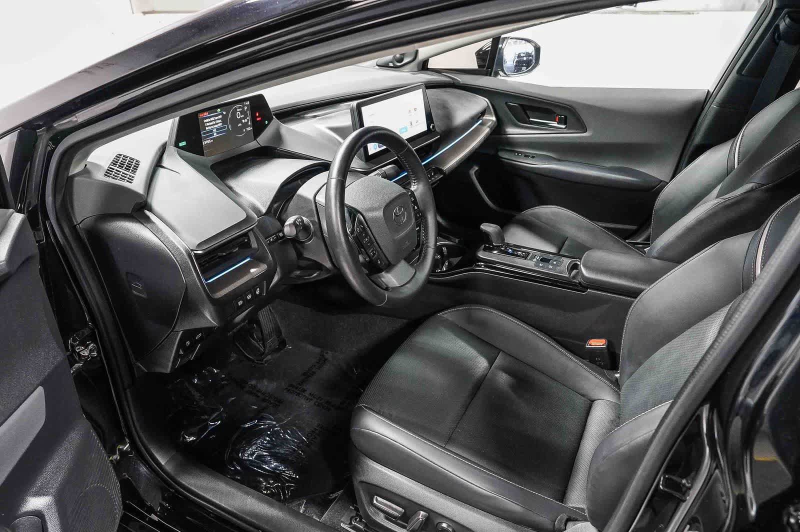 Certified 2023 Toyota Prius Limited w/ Limited Premium Package FWD image 19