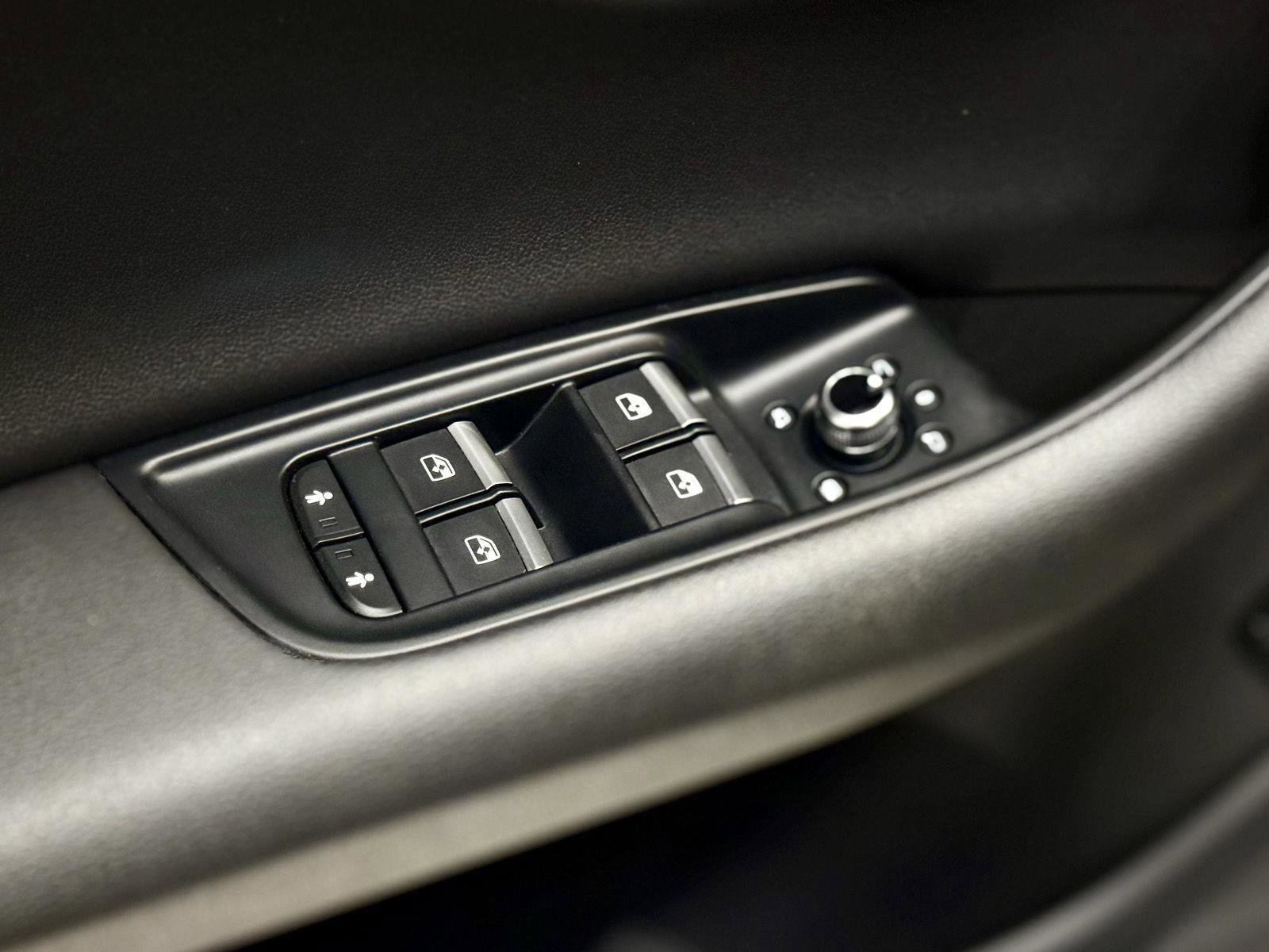 Used 2020 Audi Q7 3.0T Premium w/ Convenience Package image 12