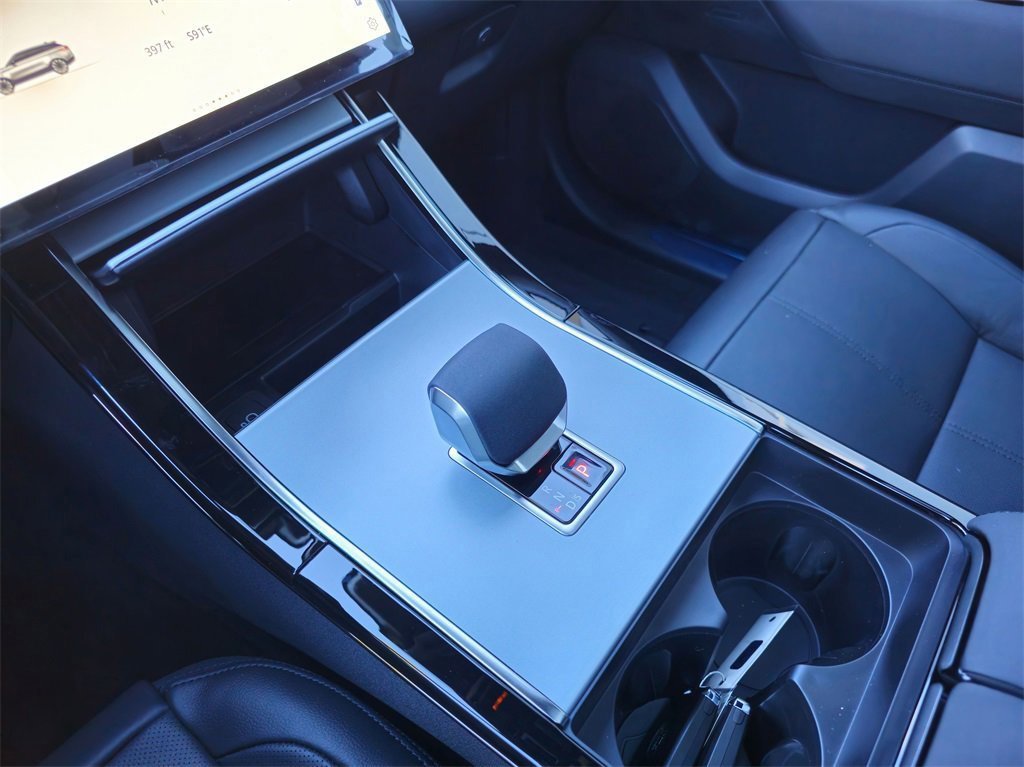 New 2025 Land Rover Range Rover Velar S image 16