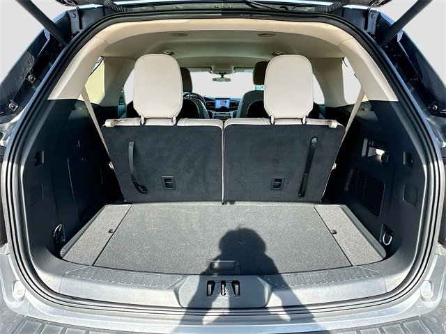 Used 2023 Ford Explorer XLT w/ Equipment Group 202A image 24