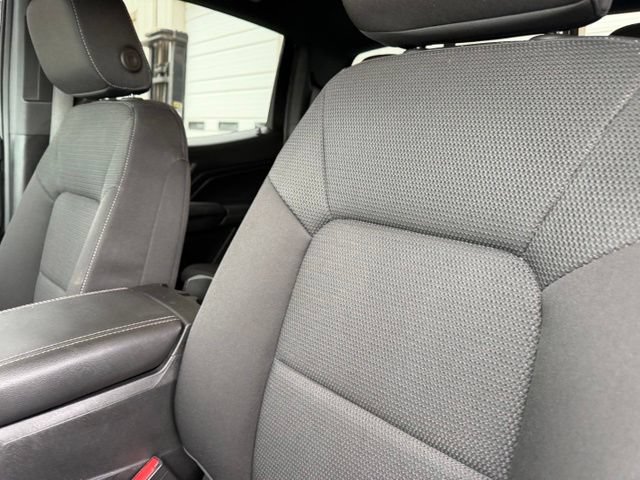 Used 2023 GMC Canyon Elevation w/ Convenience Package AWD/4WD image 18
