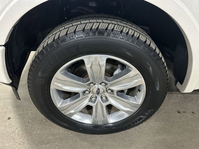 Used 2019 Ford F150 Platinum w/ Equipment Group 701A Luxury image 23