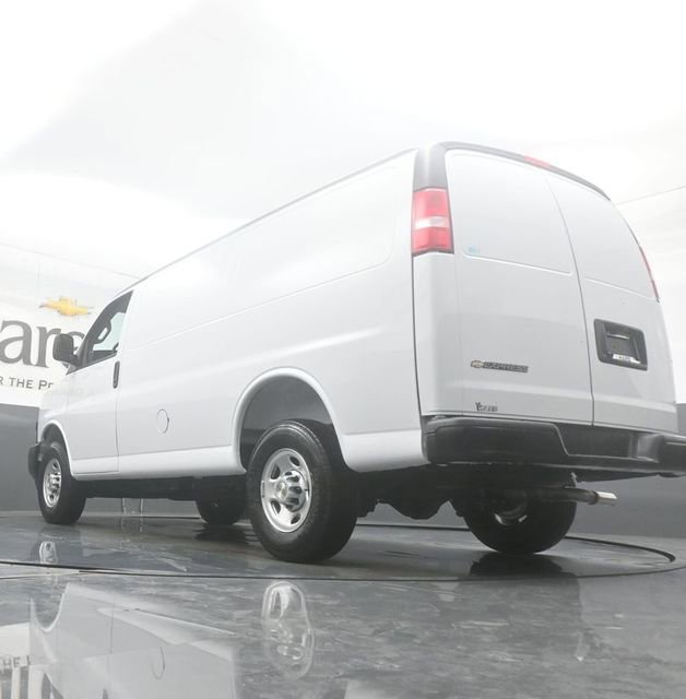 New 2026 Chevrolet Express 2500 w/ Driver Convenience Package RWD image 5