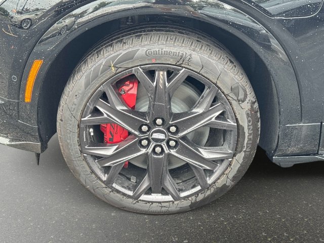 New 2027 Cadillac Optiq V w/ Carbon Fiber Package AWD/4WD image 9
