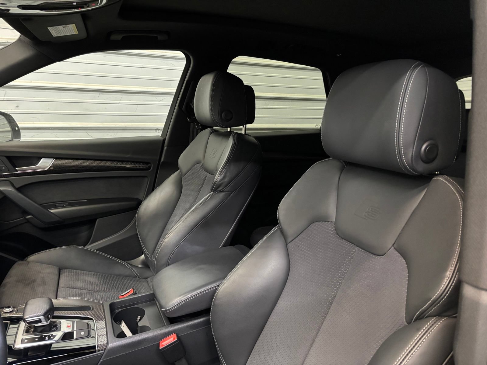 Used 2023 Audi SQ5 Premium w/ Convenience Package AWD/4WD image 9